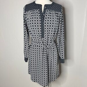 LOFT Gray and White Geometric Long Sleeve Dress